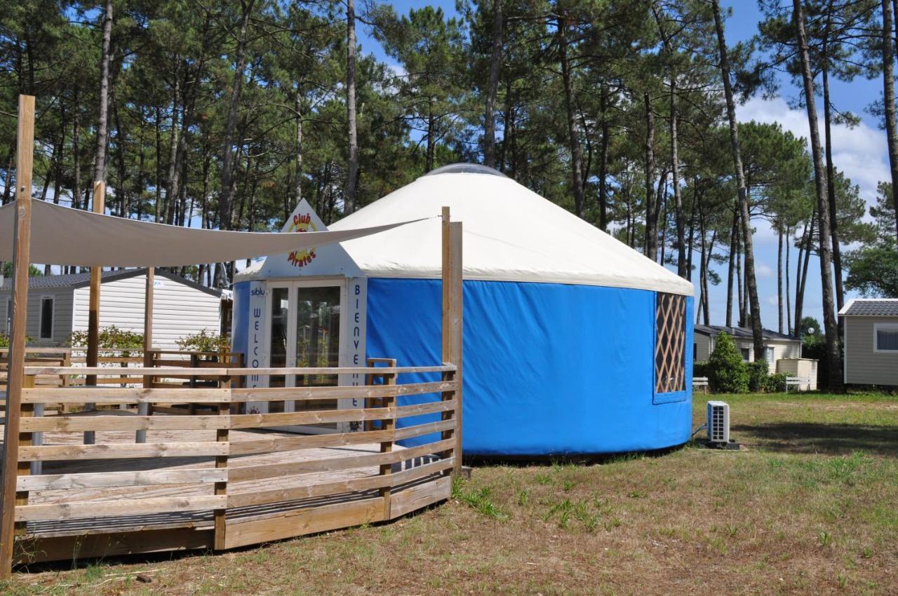 Mobilhome Cote Landaise Les Dunes De Contis 4 Сен-Жулиен-ан-Борн Екстериор снимка